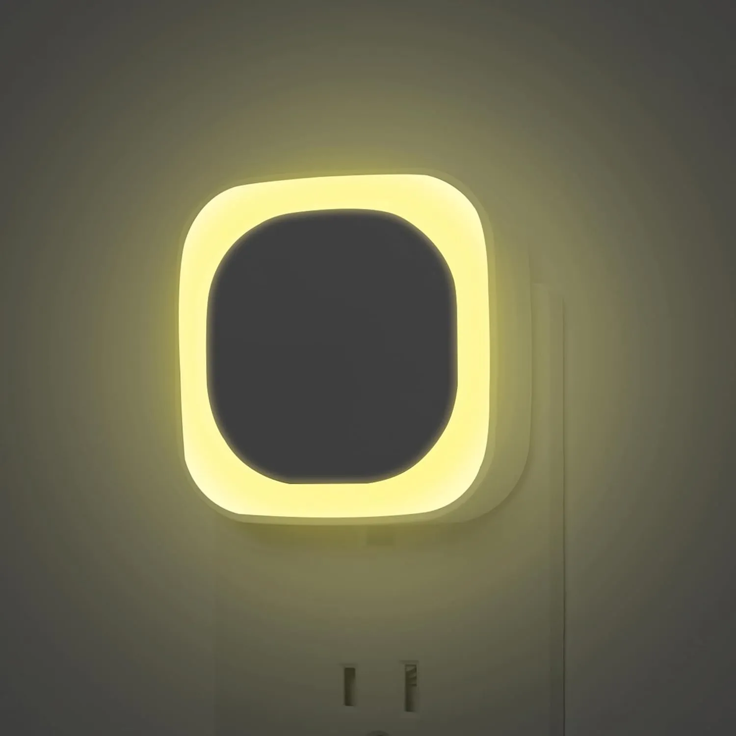 2 Pack Plug in Dimmable Nightlight, Auto Dusk to Dawn Sensor, LED Night Light, Soft Glow, Diffused Light, Warm White Night Light for Bathroom, Hallway, Kitchen, Bedroom, Garage