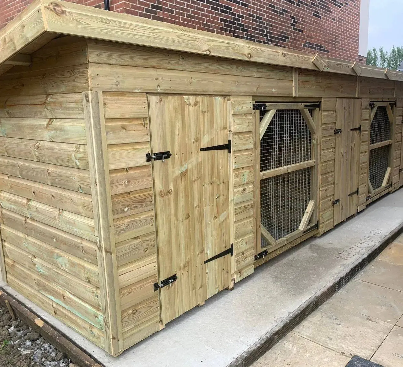 Benchmark Dog Kennel with Pent Roof - Duo 14 x 5ft, Classic Wood Range