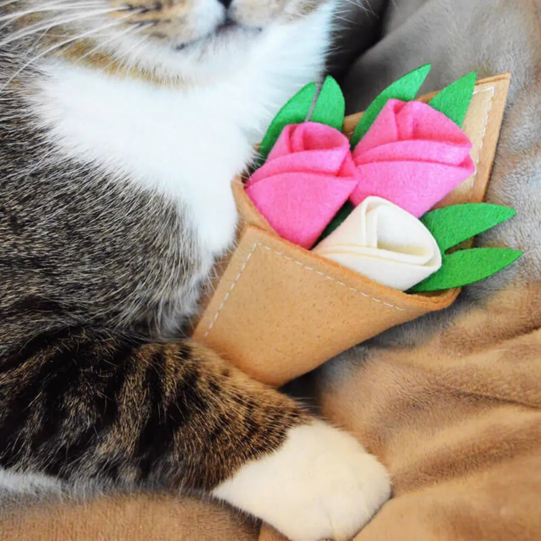 Housecat Club Catnip Farmers Market Rose Bouquet Cat Toy