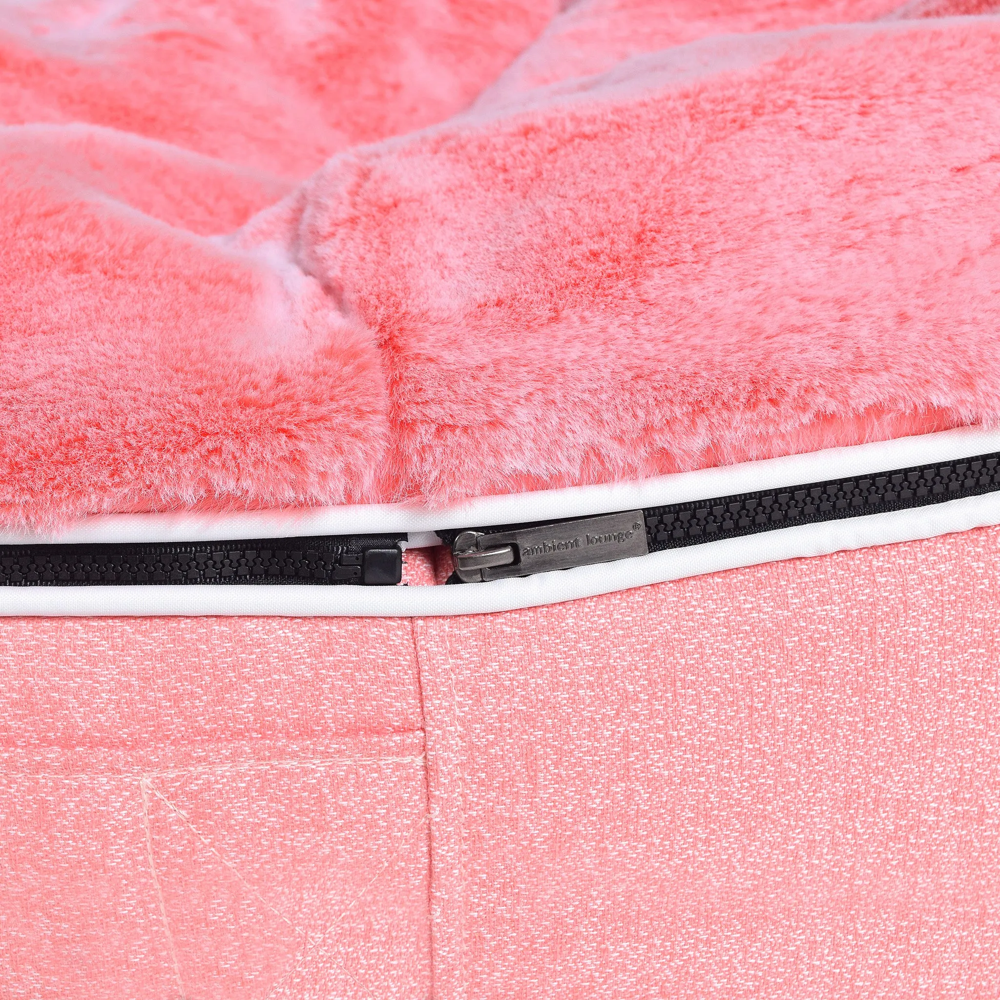 Small Luxury Dog Bed - Interior/Outdoor